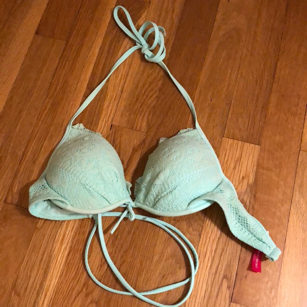 Victoria’s Secret Push-Up bikini top